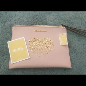 Michael Kors: Giftables Heart-Studded Zip Clutch